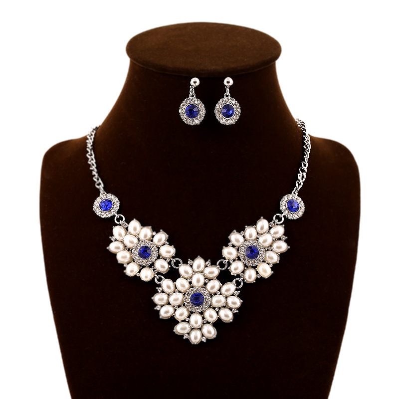 Luxury Diamante Pearl Gemstone Flower Pendant Necklace And Earrings Jewelry Set on Luulla